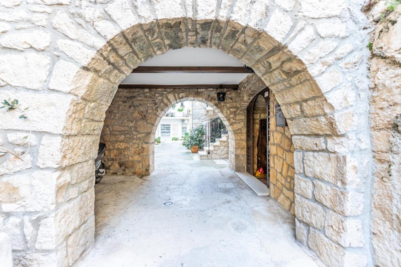 Ferienwohnung Stone House Srida Baška Voda Exterior foto