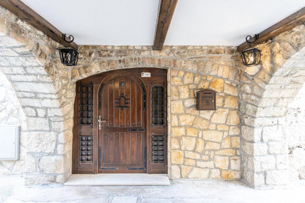 Ferienwohnung Stone House Srida Baška Voda Exterior foto